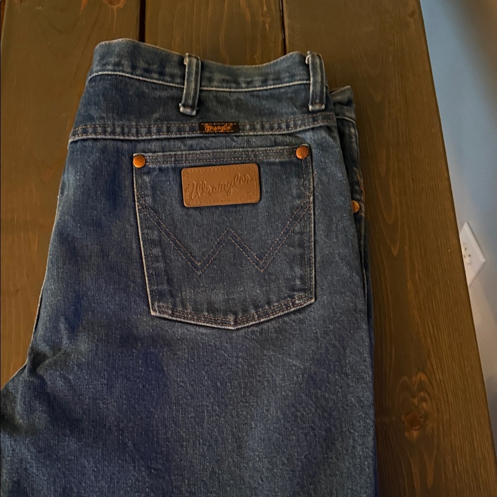 Wrangler Men's Relaxed Fit Denim Jeans